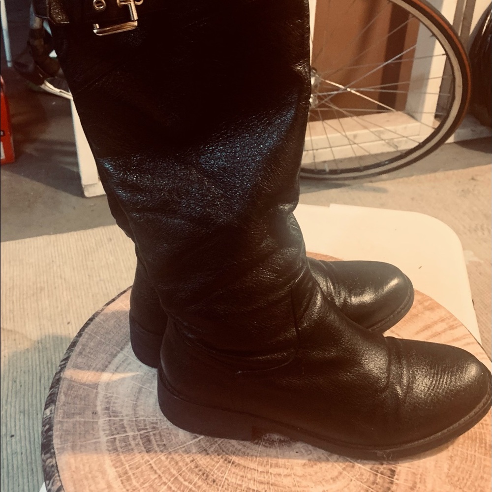 Women’s Black Leather Boots
